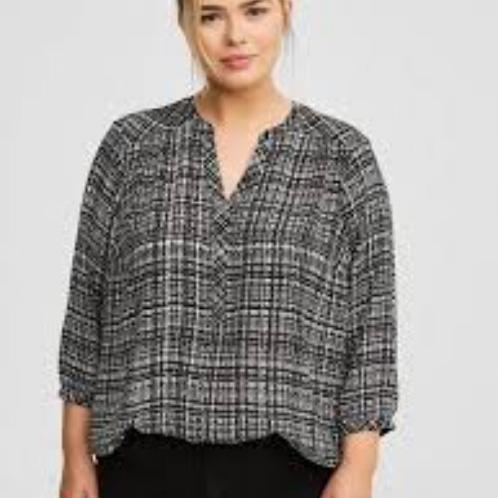 Torrid Gray & Black Houndstooth 3/4 Sleeve Tunic Blouse Size 2